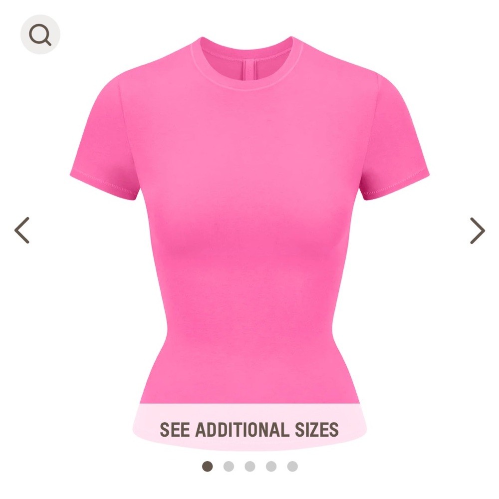 Pink fitted crop top